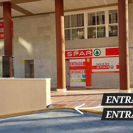 Apartamento 1 Linea De Playa + Parking! سالو المظهر الخارجي الصورة
